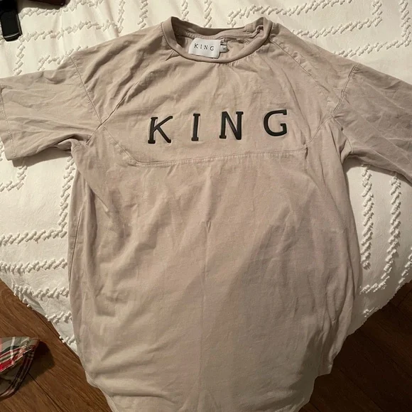 KING Tee - Picture 2 of 4
